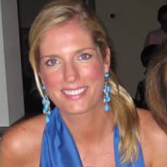 Meet your Posher, Heather - Picture 2 of 8